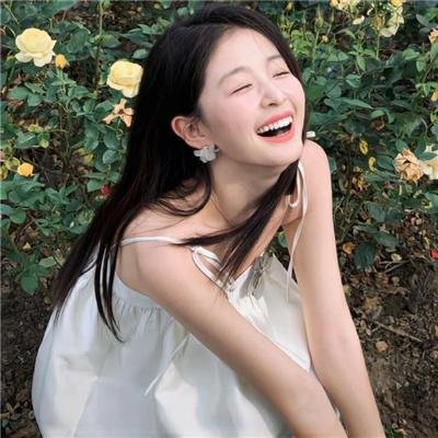 群莺乱飞